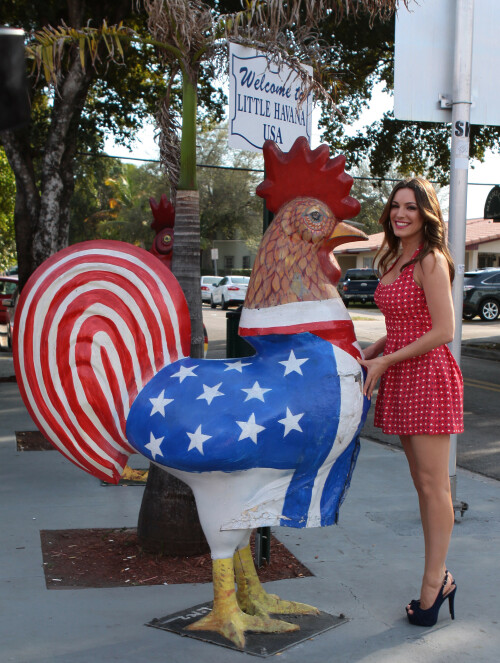 KellyBrook_NewLookPhotoshoot_Miami_February42013_145_ac4e844f26ccfb21.jpeg