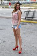KellyBrook_NewLookPhotoshoot_Miami_February42013_262_4e05d3108f751041