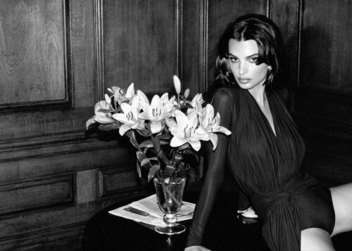 EmilyRatajkowski_BeyondNoise_October232025_2_6dd18f641181b530