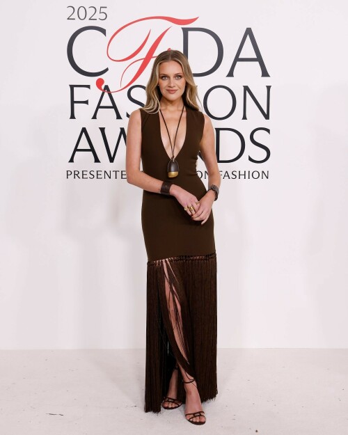 KelseaBallerini_CFDAAwards_November92025_13_40ae337a5efd4510