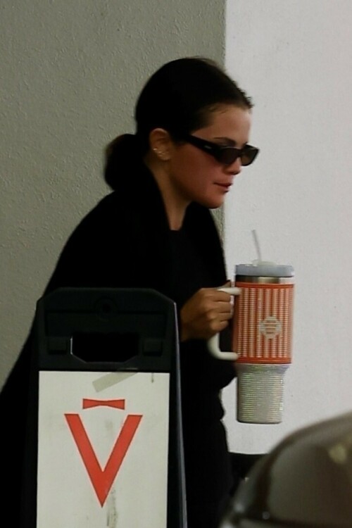 Kosty555-0006f1d3780cc1450648