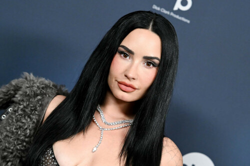 DemiLovato_December312025_Carpet_5_8b6f536d6239e26c.jpeg