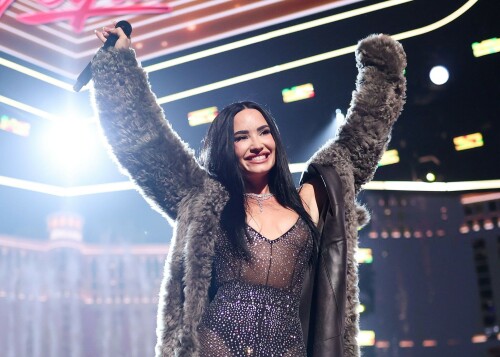 DemiLovato_December312025_Performing_23_4b390792f19c28fe.jpeg