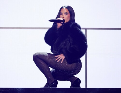 DemiLovato_December312025_Performing_43_68d296047c5133ce.jpeg