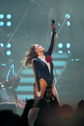 JenniferLopez_December302025_UpAllNightLiveInLasVegas_1stNight_15_8e6523e6a9e4afb8