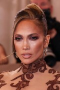 JenniferLopez_2026GokldenGlobesAwards_104_860b559540e6ba29
