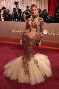 JenniferLopez_2026GokldenGlobesAwards_107_5b12a9b2034b7e9a