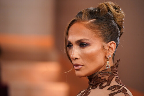 JenniferLopez_2026GokldenGlobesAwards_112_bb36f12dc67c3e3f.jpeg