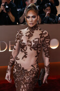 JenniferLopez_2026GokldenGlobesAwards_121_6cbec29ac51af8cb
