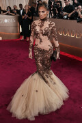 JenniferLopez_2026GokldenGlobesAwards_136_d65f7332a9183f07