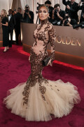 JenniferLopez_2026GokldenGlobesAwards_142_3999f072297e0b70