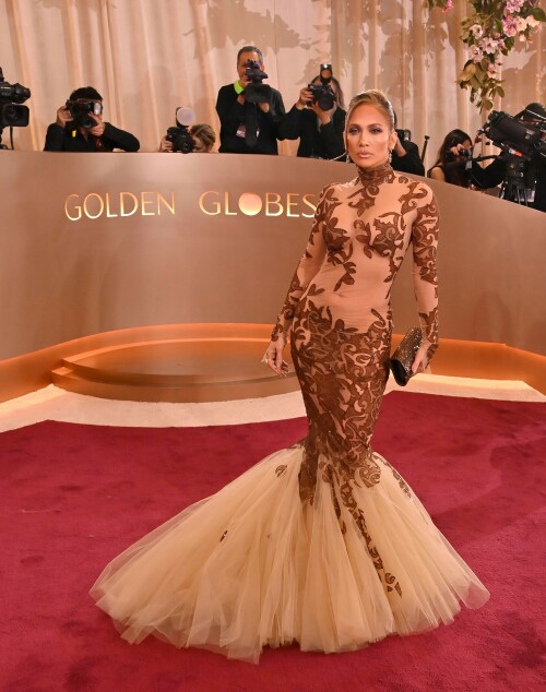 JenniferLopez_2026GokldenGlobesAwards_149_c9e4edce2504b986.jpeg