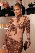 JenniferLopez_2026GokldenGlobesAwards_195_5a4f83c914694571
