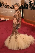 JenniferLopez_2026GokldenGlobesAwards_197_018343b3aa9b8bc2