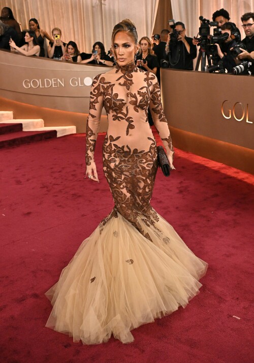 JenniferLopez_2026GokldenGlobesAwards_200_6f74103fe441ffdb.jpeg
