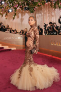 JenniferLopez_2026GokldenGlobesAwards_240_931db92c0b6c7ce2
