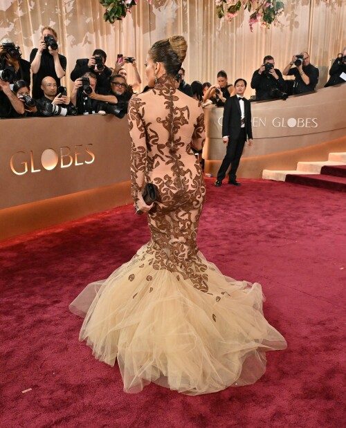 JenniferLopez_2026GokldenGlobesAwards_247_aec5ea9fd900e1cd.jpeg