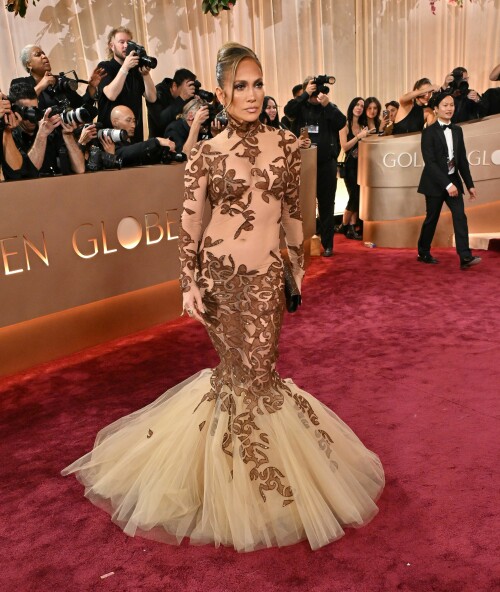 JenniferLopez_2026GokldenGlobesAwards_257_6adf9cfedb8f3a00.jpeg