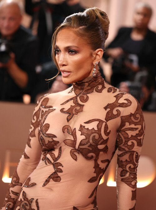 JenniferLopez_2026GokldenGlobesAwards_284_32d6eb9991606e0f.jpeg