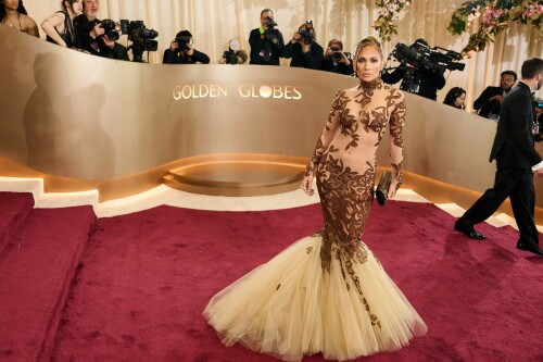 JenniferLopez_2026GokldenGlobesAwards_285_15323c7e8b869346.jpeg