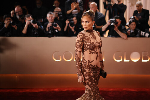 JenniferLopez_2026GokldenGlobesAwards_287_1c43fddb580debc2.jpeg