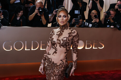JenniferLopez_2026GokldenGlobesAwards_28_d5f3cd3a27de8b96.jpeg