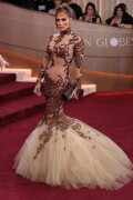 JenniferLopez_2026GokldenGlobesAwards_31_f195fb8f30f4785f