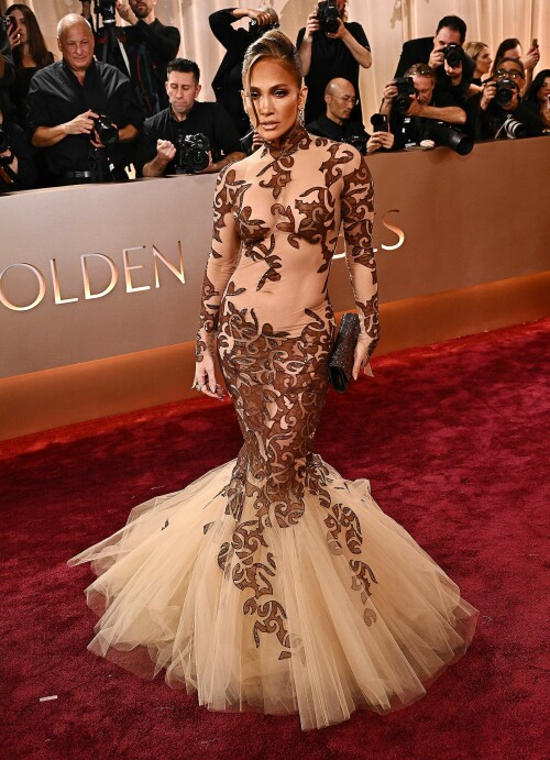 JenniferLopez_2026GokldenGlobesAwards_39_814bb9de8eeefd81.jpeg