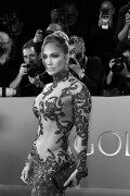 JenniferLopez_2026GokldenGlobesAwards_42_6feca87781d4c77d