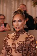 JenniferLopez_2026GokldenGlobesAwards_74_1549887b21fe653c
