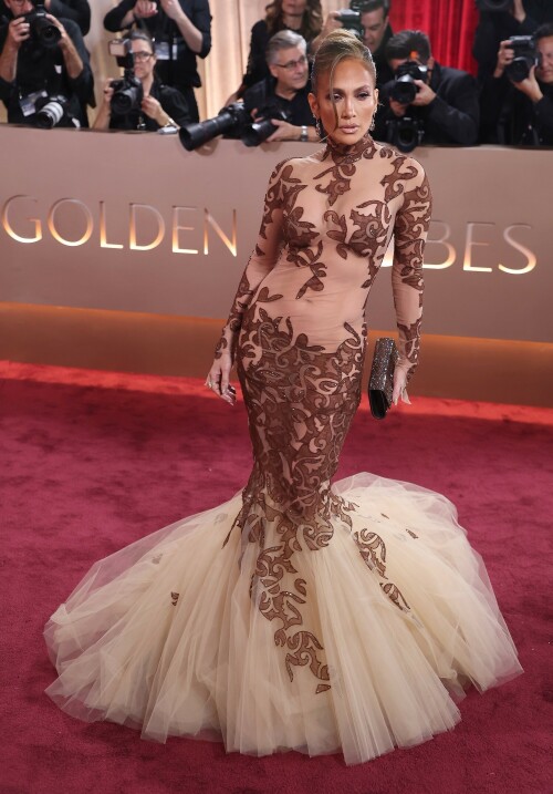 JenniferLopez_2026GokldenGlobesAwards_9_4e330c2a9ec05f74.jpeg