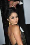 VanessaHudgens_2012PeoplesChoiceAwards_184_HQpicsSpaced9cf5ab3546ccad4