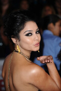 VanessaHudgens_2012PeoplesChoiceAwards_24_HQpicsSpacecd40d362e43adcb4