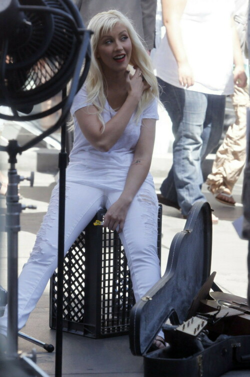 ChristinaAguilera_ChristianCharityWorldHungerRelief_July152009_131c02c806963b91a0
