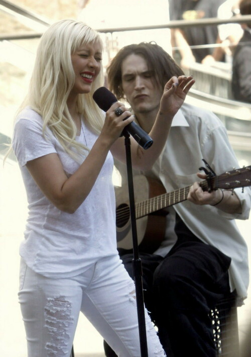 ChristinaAguilera_ChristianCharityWorldHungerRelief_July152009_22f7265b1ae027323c