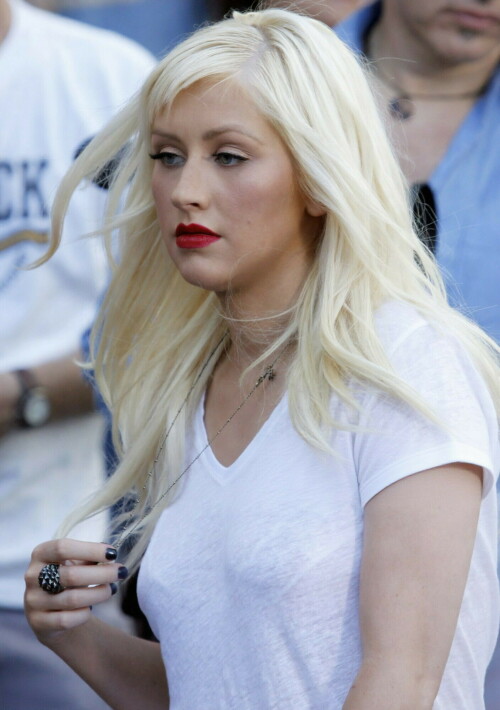 ChristinaAguilera_ChristianCharityWorldHungerRelief_July152009_26ff4c46766bf97ab7.jpeg