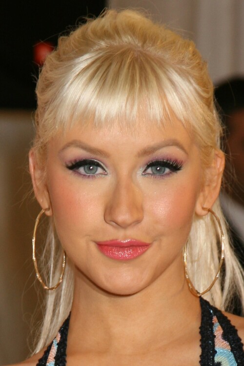 ChristinaAguilera_InspireLaunch_May122008_50_3d57f32b10975c9f.jpeg
