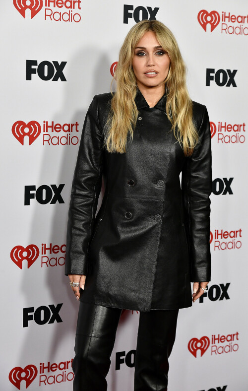 Kosty555-000891ebe6c86db43c9b