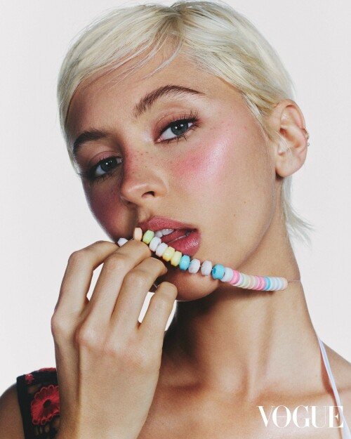 Kosty555-0004bc805c0f56814f6d