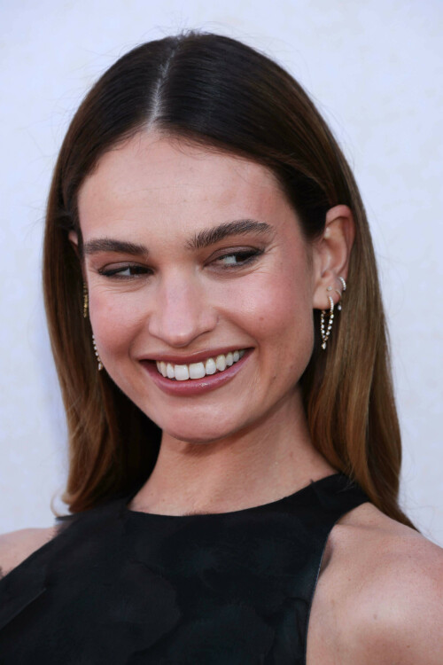 Kosty555-0008080aecb091ee4444