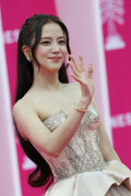 Jisoo_April232026_Canneseries_HQPicsSpace_110_3e6ee41f6ae795c3