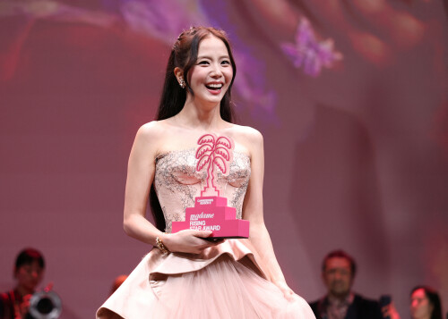 Jisoo_April232026_Canneseries_HQPicsSpace_72_0dd4049b5eab4975.jpeg