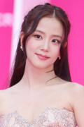 Jisoo_April232026_Canneseries_HQPicsSpace_9_78f4c73f18bfd8b2
