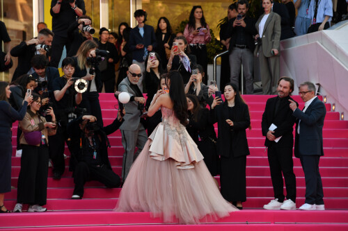 Jisoo_April232026_Canneseries_HQPicsSpace_201_b8b993e81f433829.jpeg