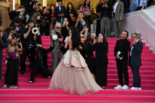 Jisoo_April232026_Canneseries_HQPicsSpace_202_12125618ac6c8c9d.jpeg