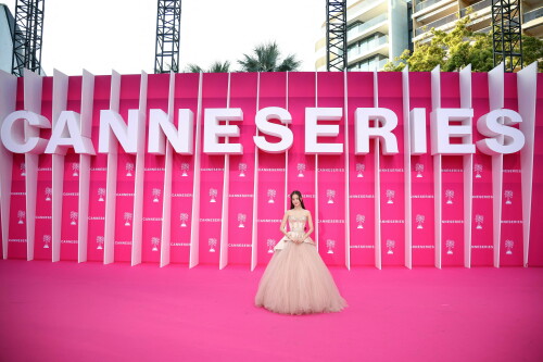 Jisoo_April232026_Canneseries_HQPicsSpace_218_e38878528dae6c73.jpeg