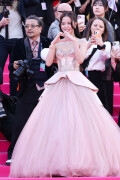 Jisoo_April232026_Canneseries_HQPicsSpace_317_1b98743fcdf4a19f
