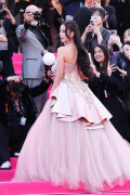 Jisoo_April232026_Canneseries_HQPicsSpace_325_71e5f0b0c6aff2db