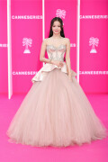 Jisoo_April232026_Canneseries_HQPicsSpace_353_f03dd8897683059c