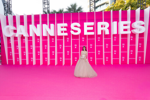 Jisoo_April232026_Canneseries_HQPicsSpace_358_a77c995931c70759.jpeg